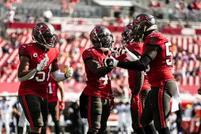 Bucs teammates during a game.