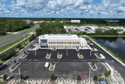 Aerial view of the Freytag Cancer Center on the AdventHealth Palm Coast campus.