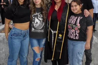 Megan Espin posing with her family