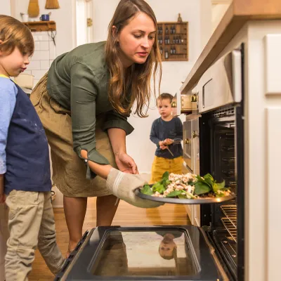 Kids learning healthy eating habits