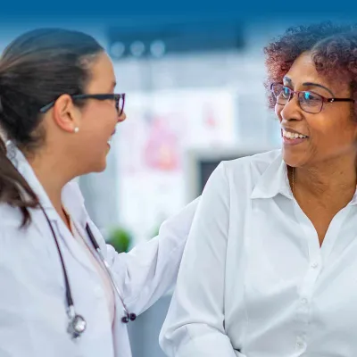 background-image-patient-with-doctor