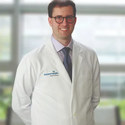 Cardiothoracic surgeon Dr. Andrew Everett
