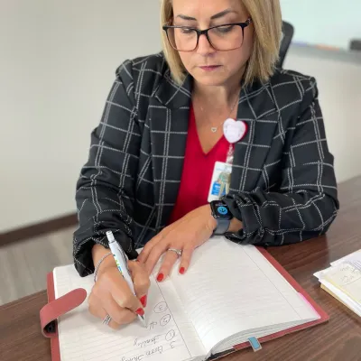 AdventHealth Fish Memorial CNO, Michele Johnson practices her gratitude by writing three positives about her day.