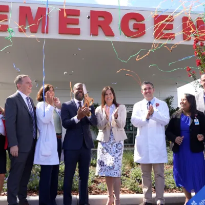 AdventHealth and community leaders cut the ribbon on the new AdventHealth Millenia ER.