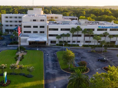 A front view of the AdventHealth DeLand building