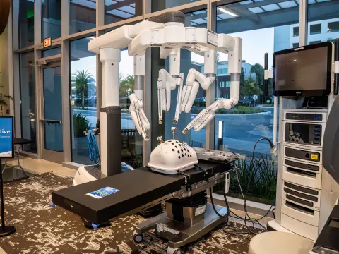 A surgical robot at the 2023 Digestive Health Symposium.