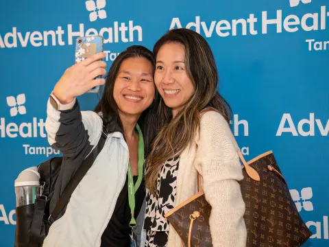 Attendees taking a selfie at the 2023 Digestive Health Symposium.