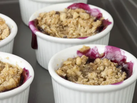 blueberry-walnut-crisp-whi-recipe