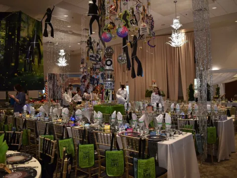 a photo of a tablescape from Tables Extraordinaire