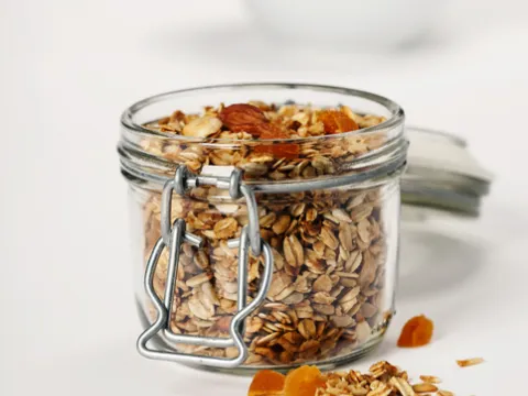 homemade-maple-almond-apricot-granola-whi-recipe