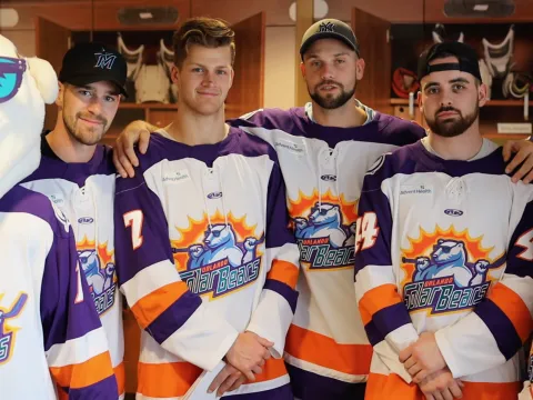 Solar Bears players posing for a group photo.