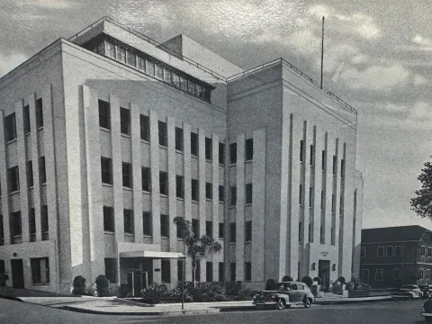 Antique photo of White Memorial Medical Center in Los Angeles, California.