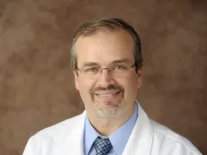 Eduardo Oliveira, MD