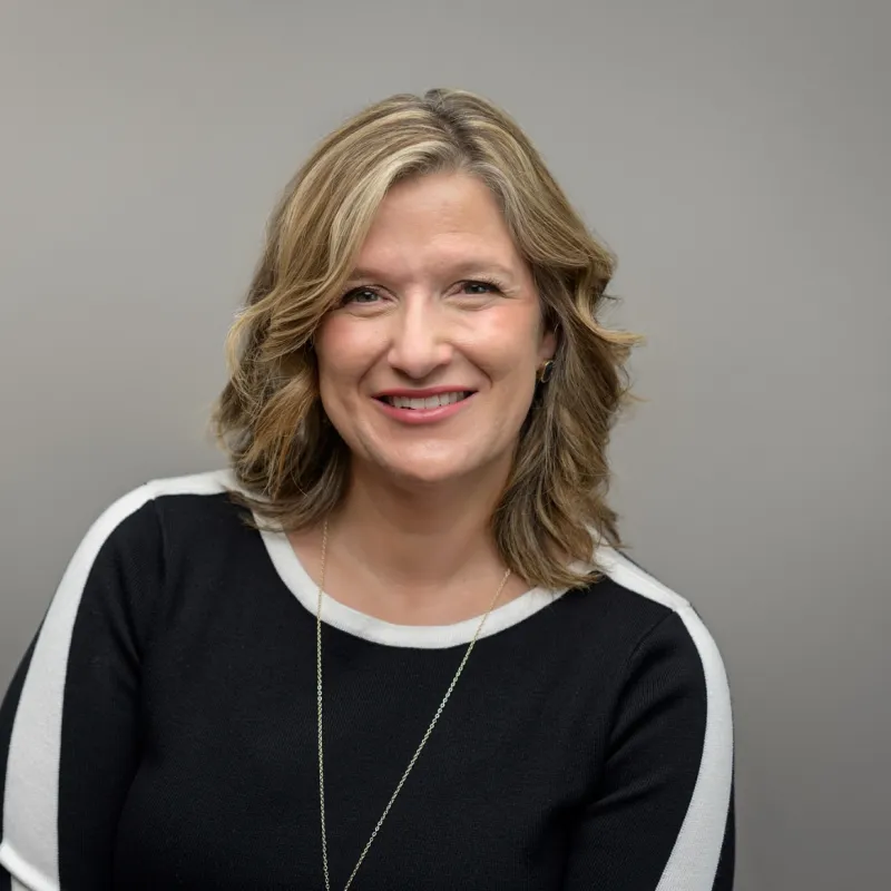 Dr. Caroline Danda Headshot