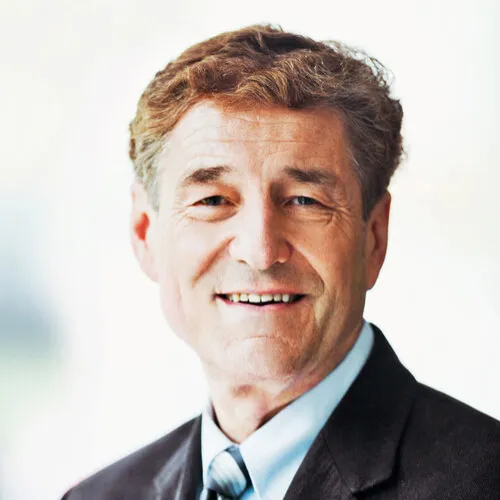 Hans Diehl headshot.