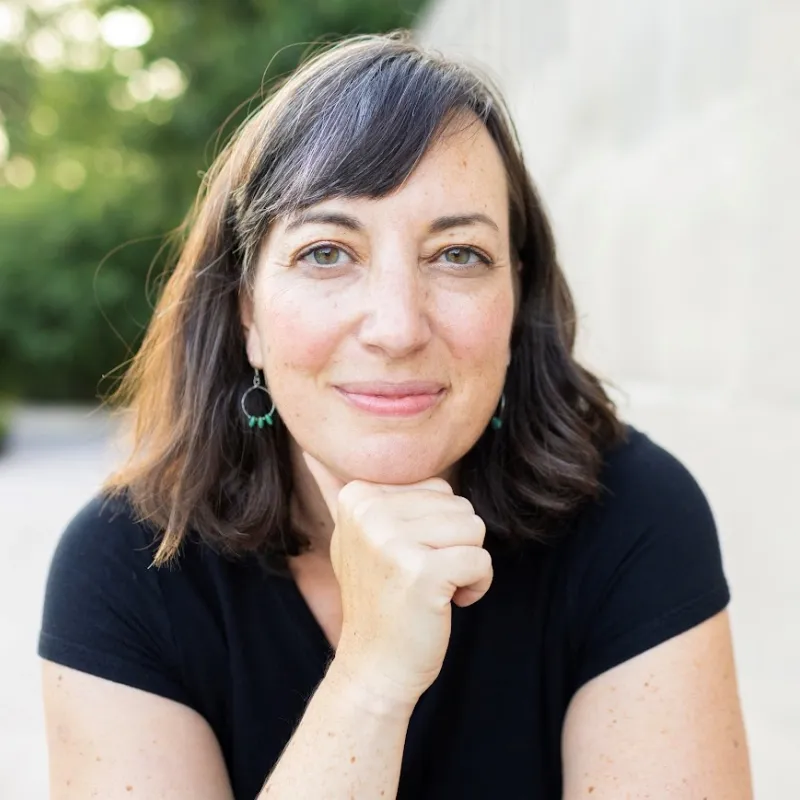 Christy Hansen headshot