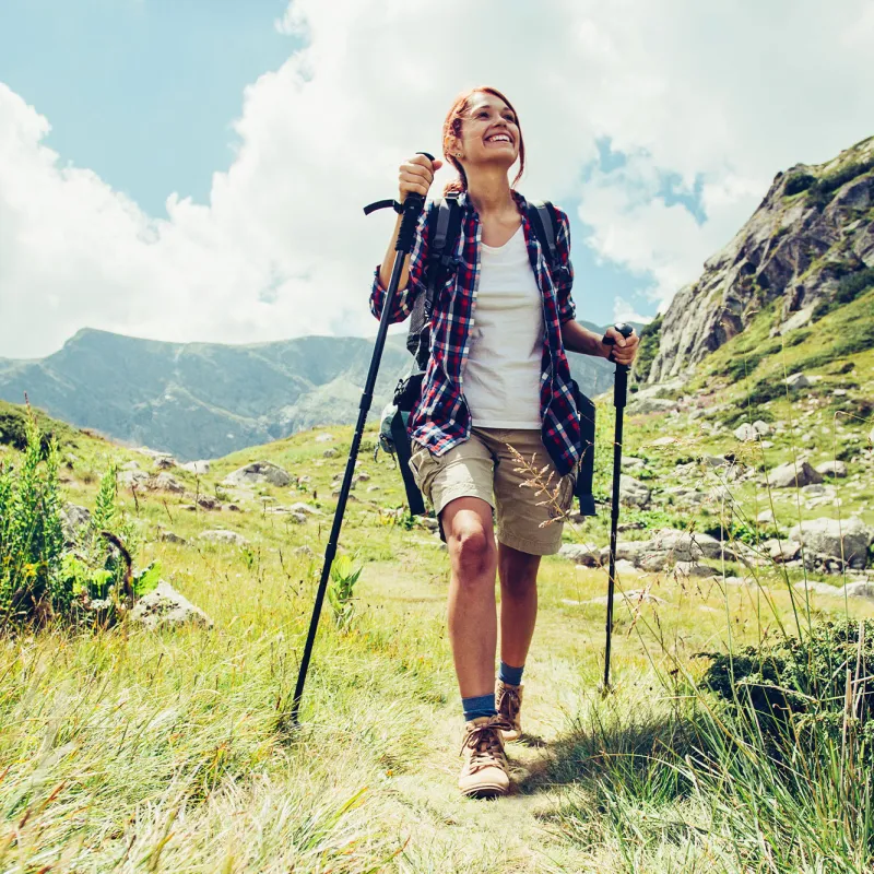 woman-hiking