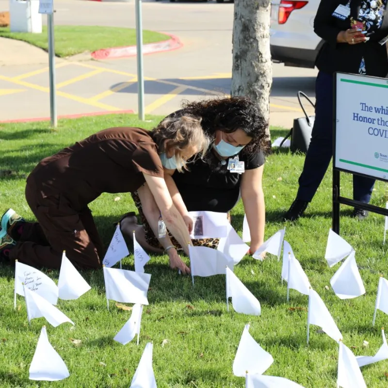 AdventHealth locations across the country offer moments of reflection on the past year of the pandemic.