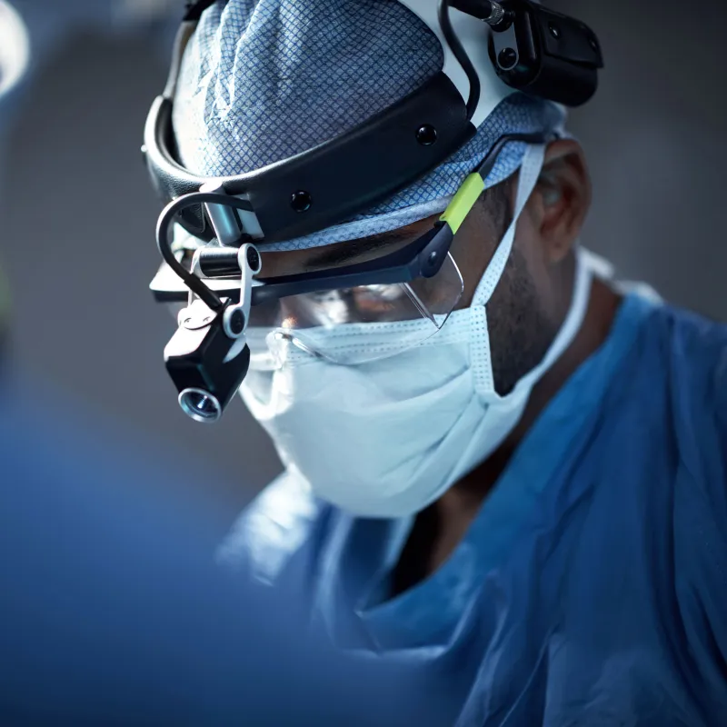 surgeon_in_or