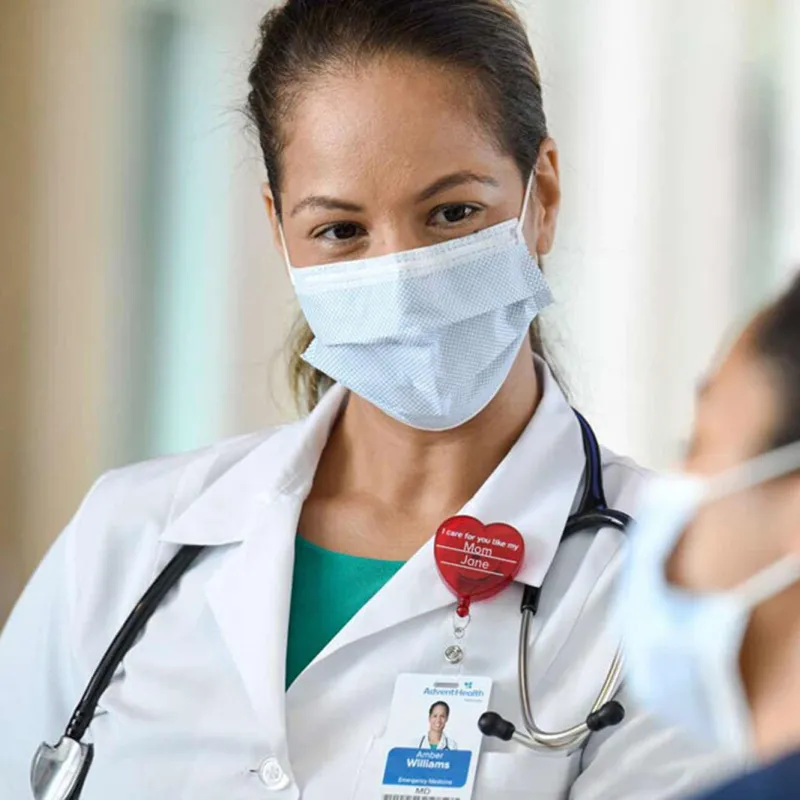  female doctor speaking with patient