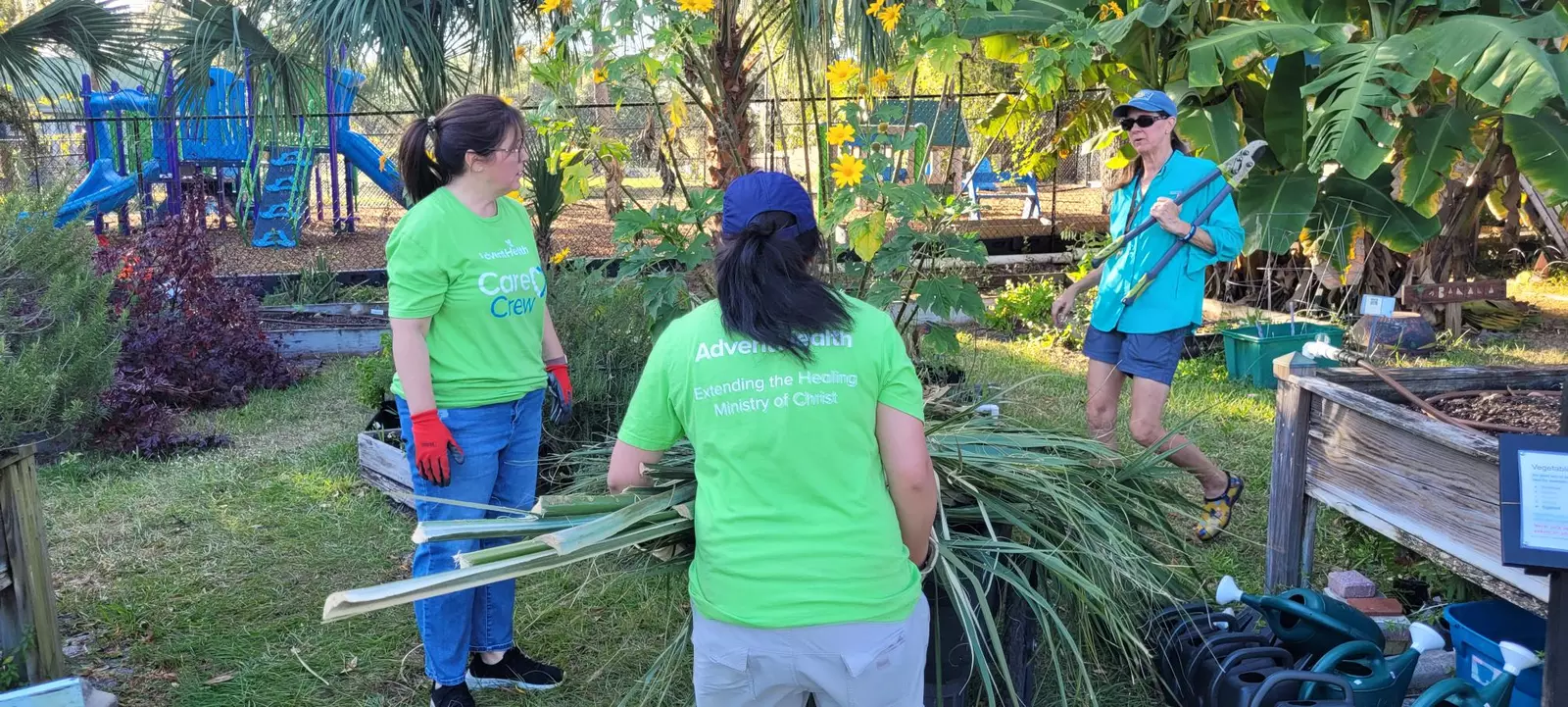 Week of Caring volunteers