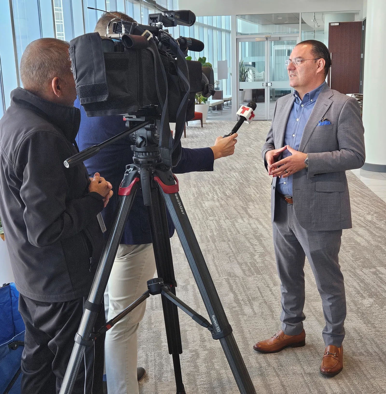 Dr. Victor Herrera, chief clinical officer of AdventHealth Central Florida, is interviewed by Telemundo.