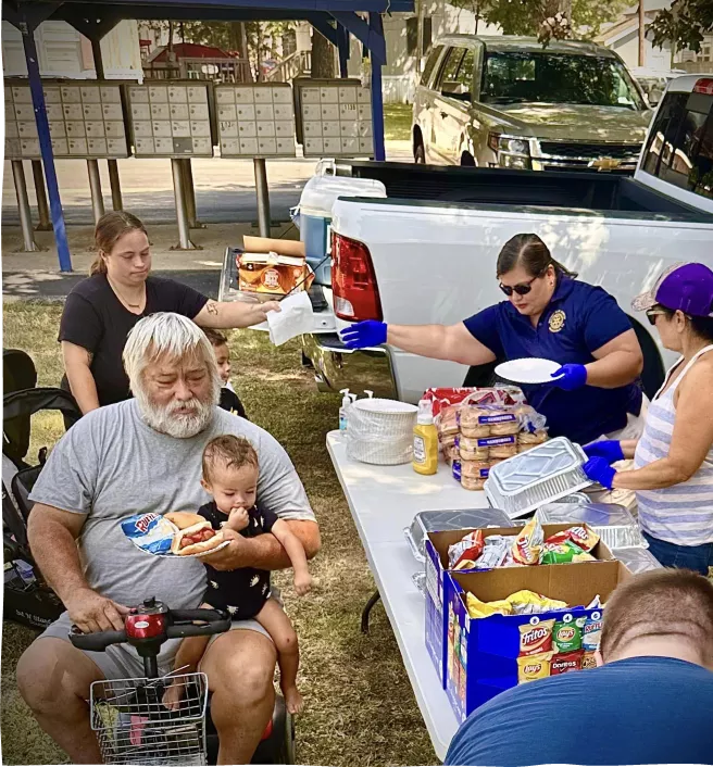 Volunteers at Mobile Market 2 Go