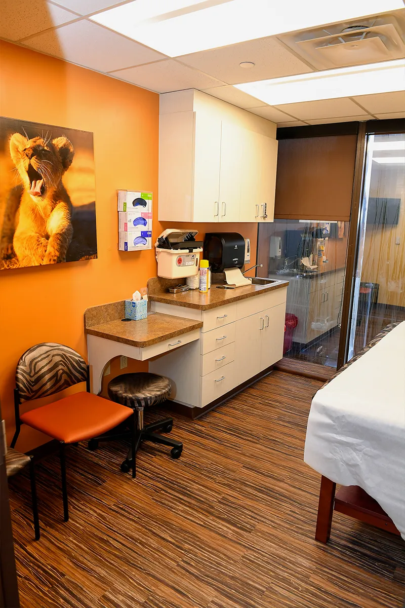 Dr_Rico_office_9414